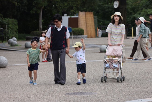 伊藤淳史　　
ドラマ家族写真